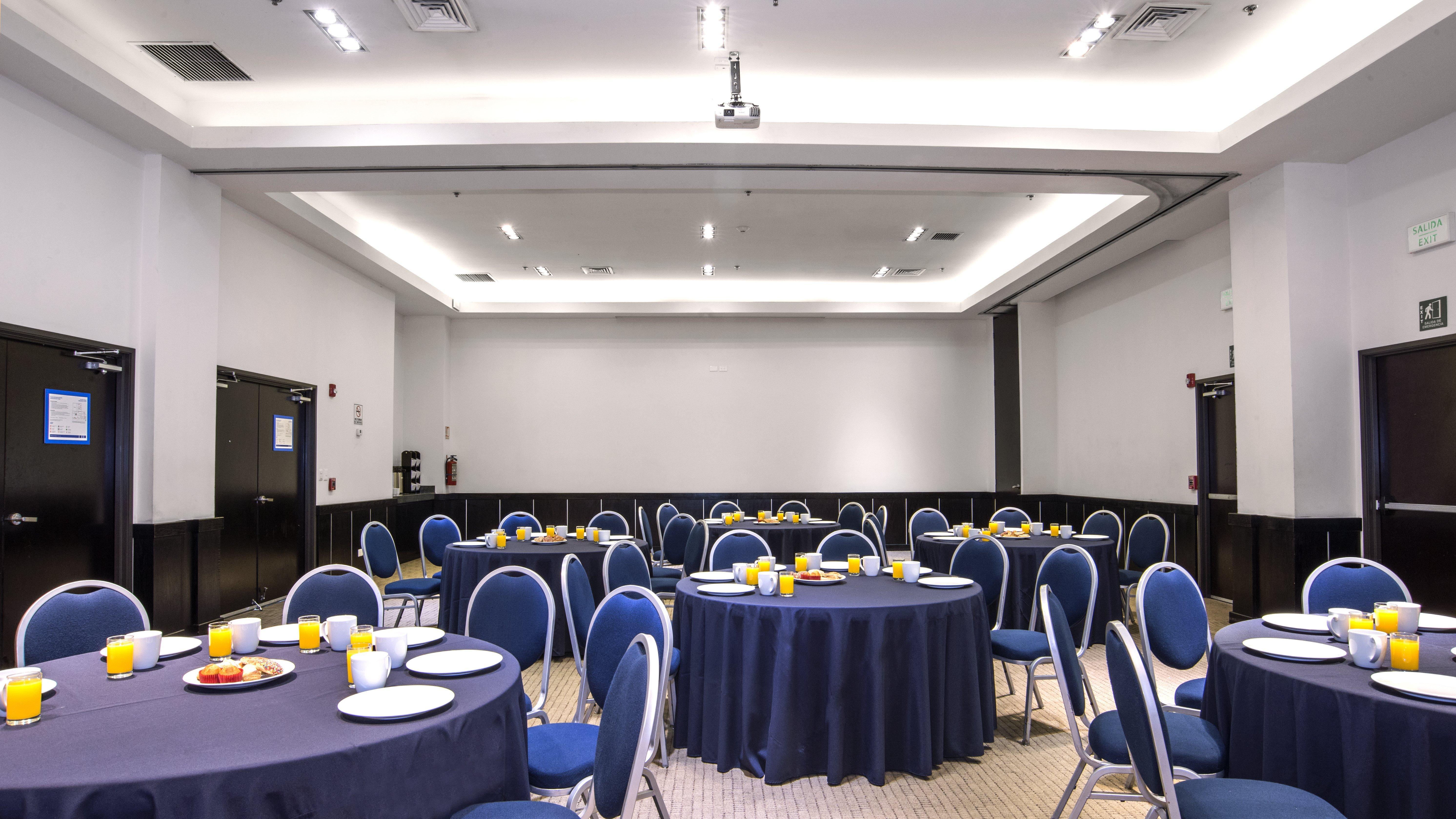 Holiday Inn Express Guaymas By Ihg Екстериор снимка A typical meeting room