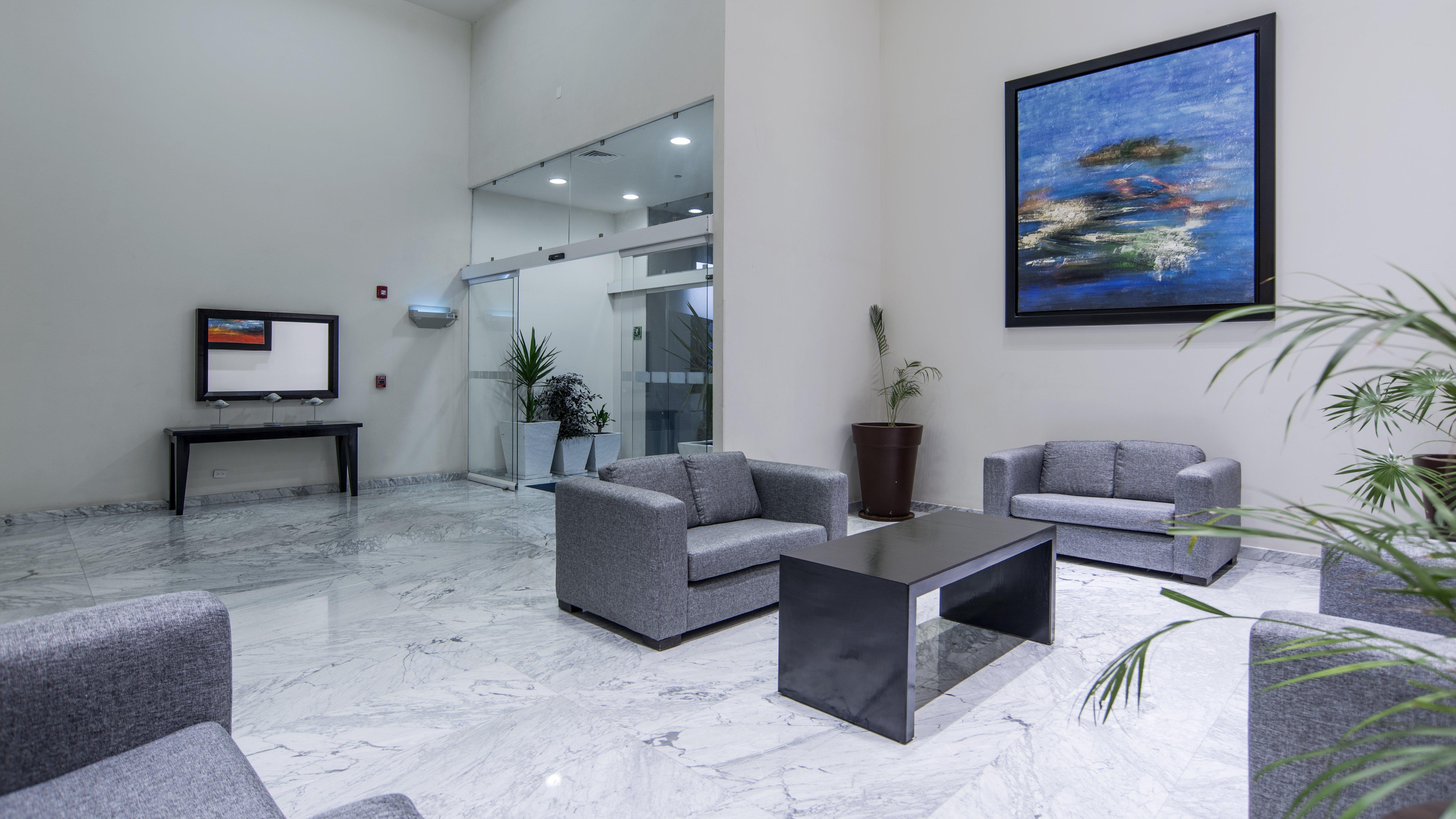 Holiday Inn Express Guaymas By Ihg Екстериор снимка Interior of the hotel